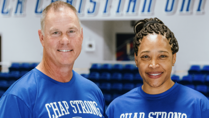 Dr. Fraze and Dr. Hill posing for a photograph