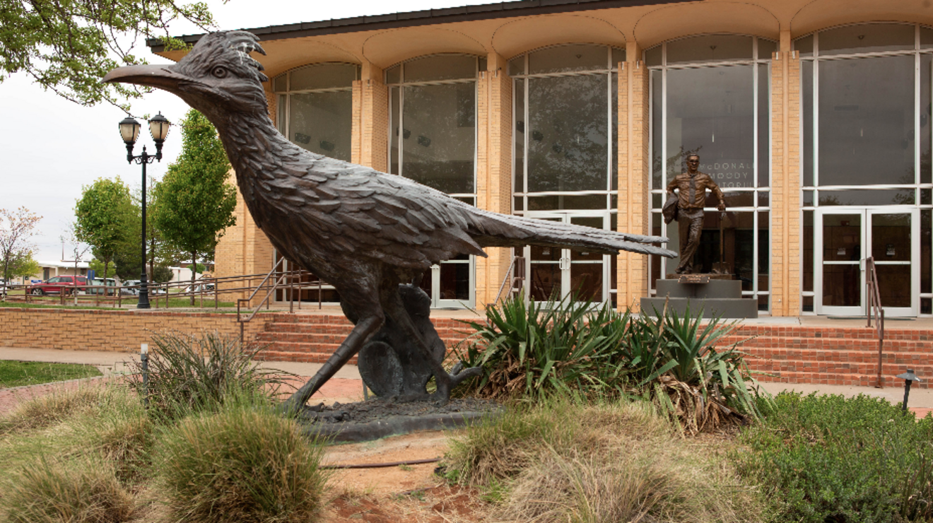 LCU Chaparral statue