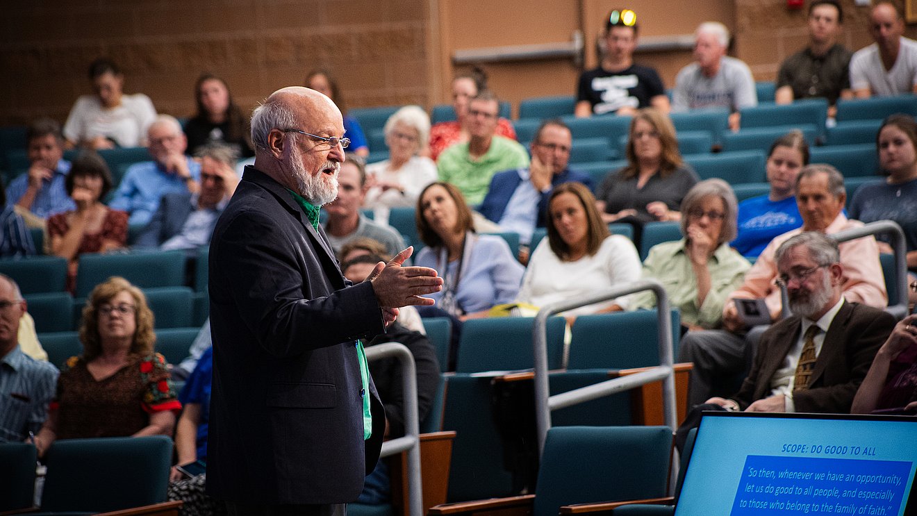Dr. Darrell L. Bock giving the 12th Annual Lanier Theological Library Lecture