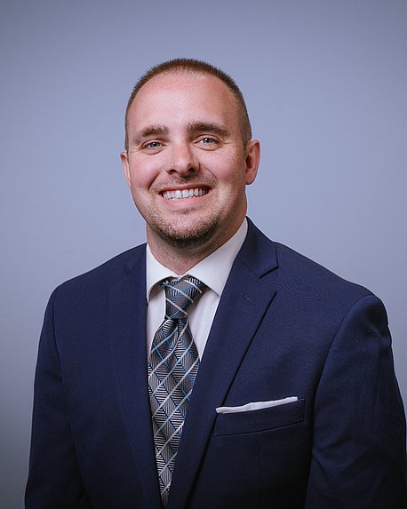 Profile photo of Hunter Lively