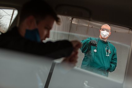 Testing facilitator administering tests