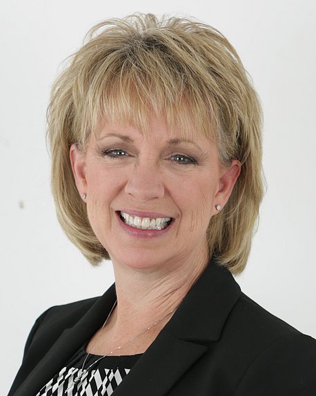 Profile photo of Cathy Box