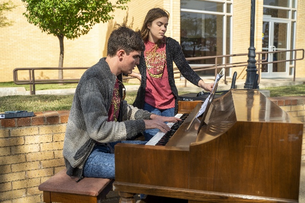 Students performing music from the Lord of the Rings at the carnival